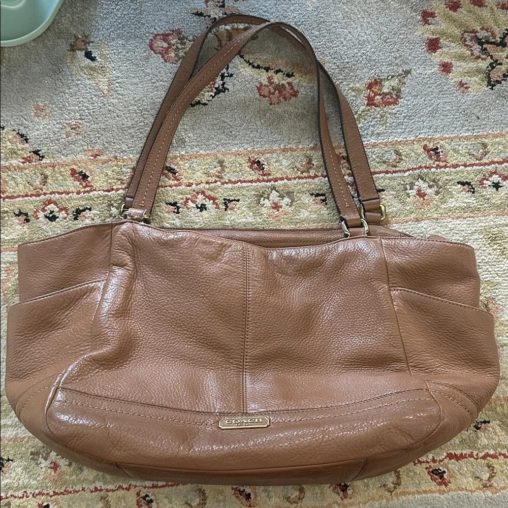 Coach Park Carrie British Tan Leather Tote Bag Rehab Project - Picture 1 of 13